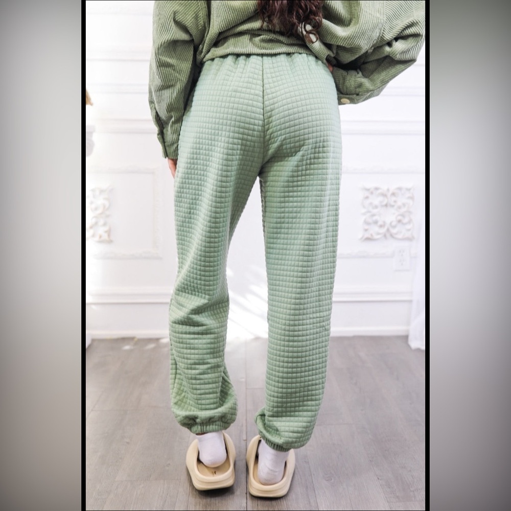 Surelymine Fit Green Textured Women's sweatpants - Picture 3 of 7